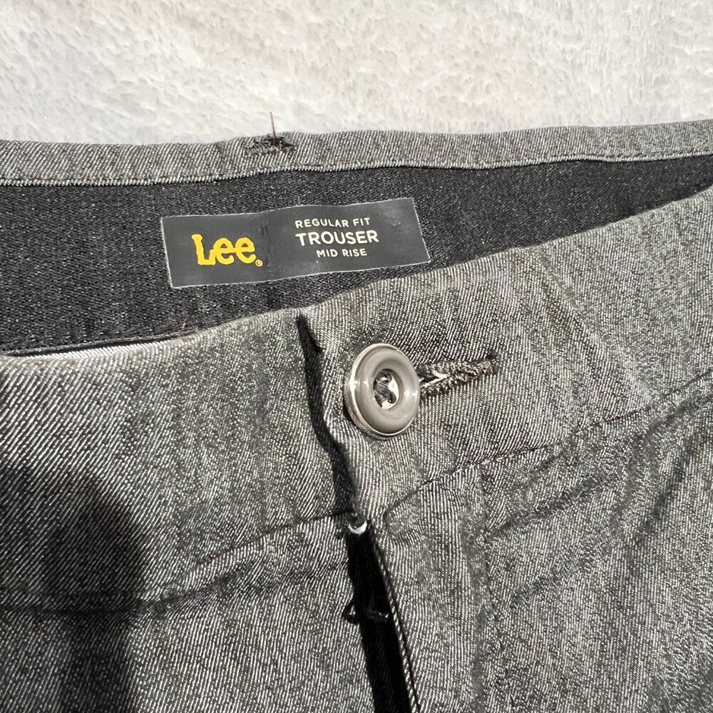 Lee Women's Ultra Lux Comfort with Flex Motion Trouser Pant in Carbon Rinse - Picture 9 of 10